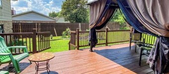 Beautiful Chapman Inn - spacious yard, 5 min from downtown HSV!
