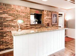 Interior - Beautiful Chapman Inn - spacious yard, 5 min from downtown HSV! (Huntsville)