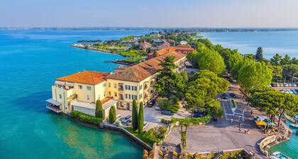 Villa Teresa Apt Lake Garda View, Soiano del Lago, Italy