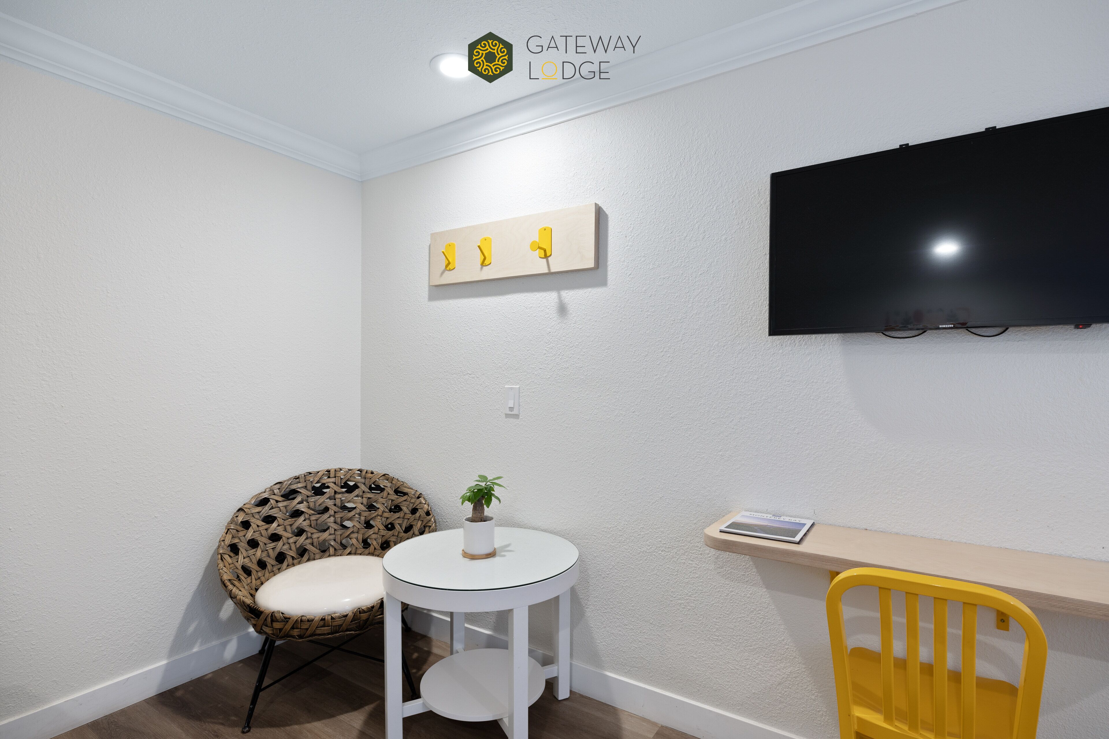 1 bedroom, individually furnished, desk, laptop workspace