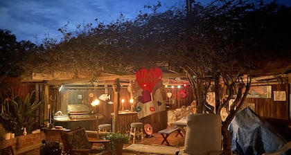 Upper Riviera-private, quiet, home away from home great for visiting relatives!