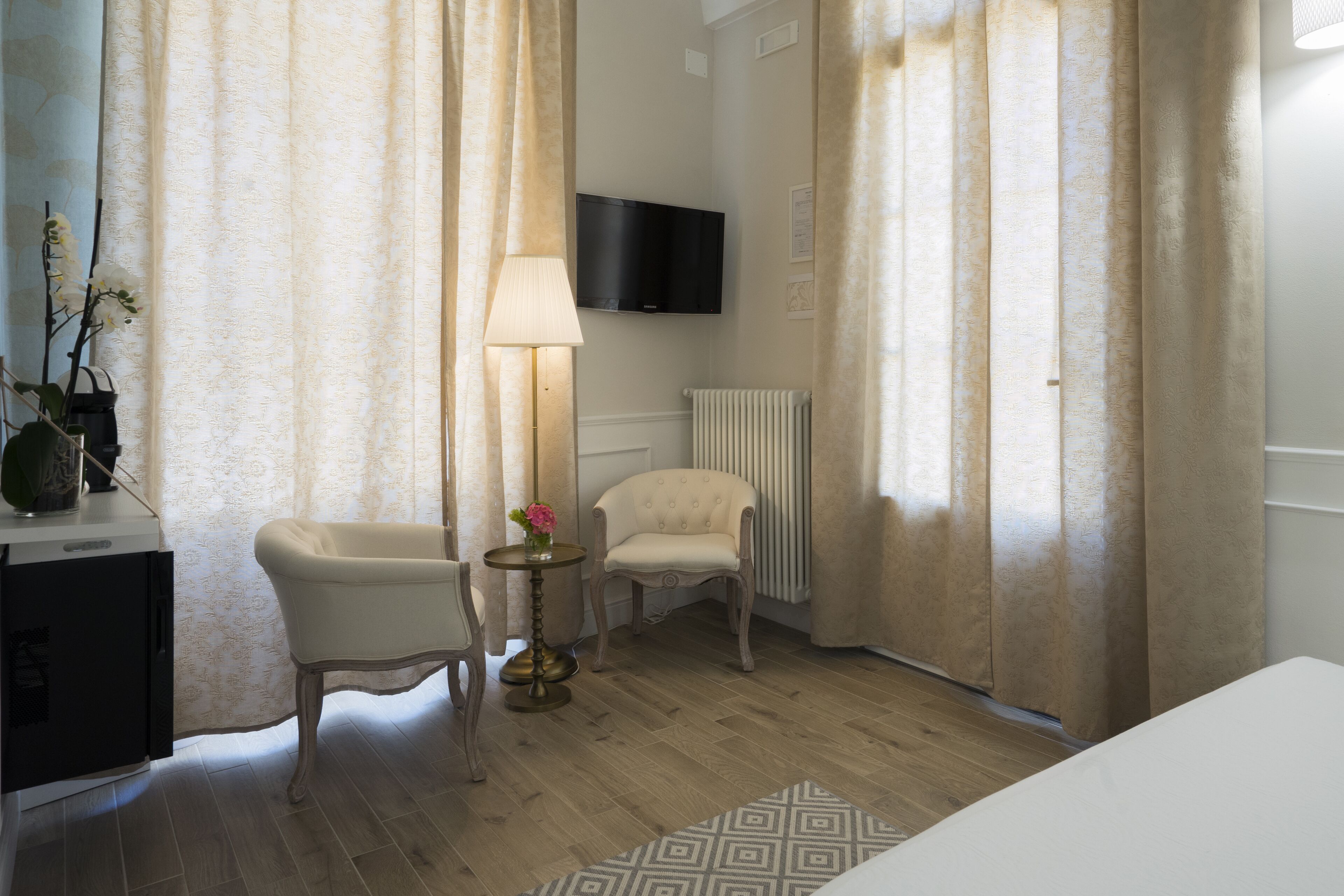 Lecce center with free parking