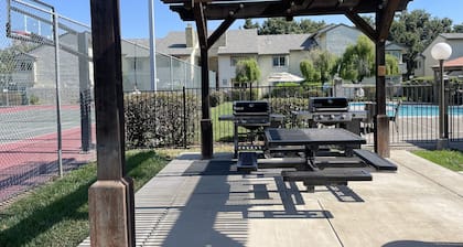 Private spacious 2-bedroom apartment - pets welcomed