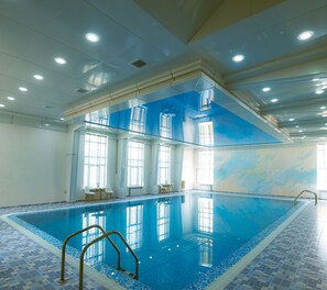 Indoor pool - Asia Tashkent Hotel (Tashkent)