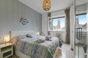 4 chambres, espace de travail pour ordinateur portable