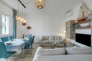 Living area - Casa Pepitas apt sea Front Monopoli (Monopoli)