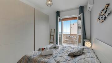 4 chambres, espace de travail pour ordinateur portable