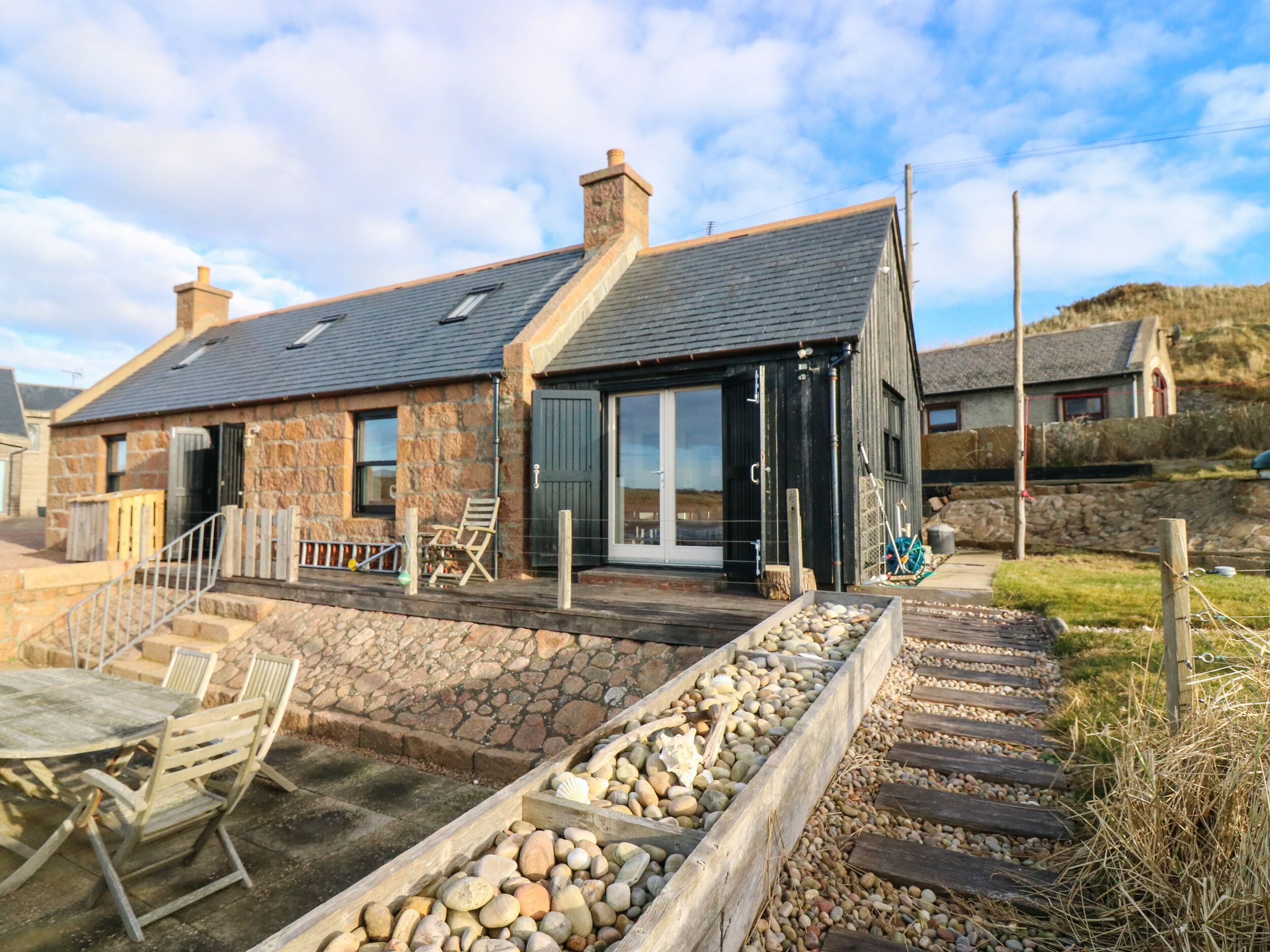 THE SALMON BOTHY, pet friendly, country holiday cottage in Cruden Bay