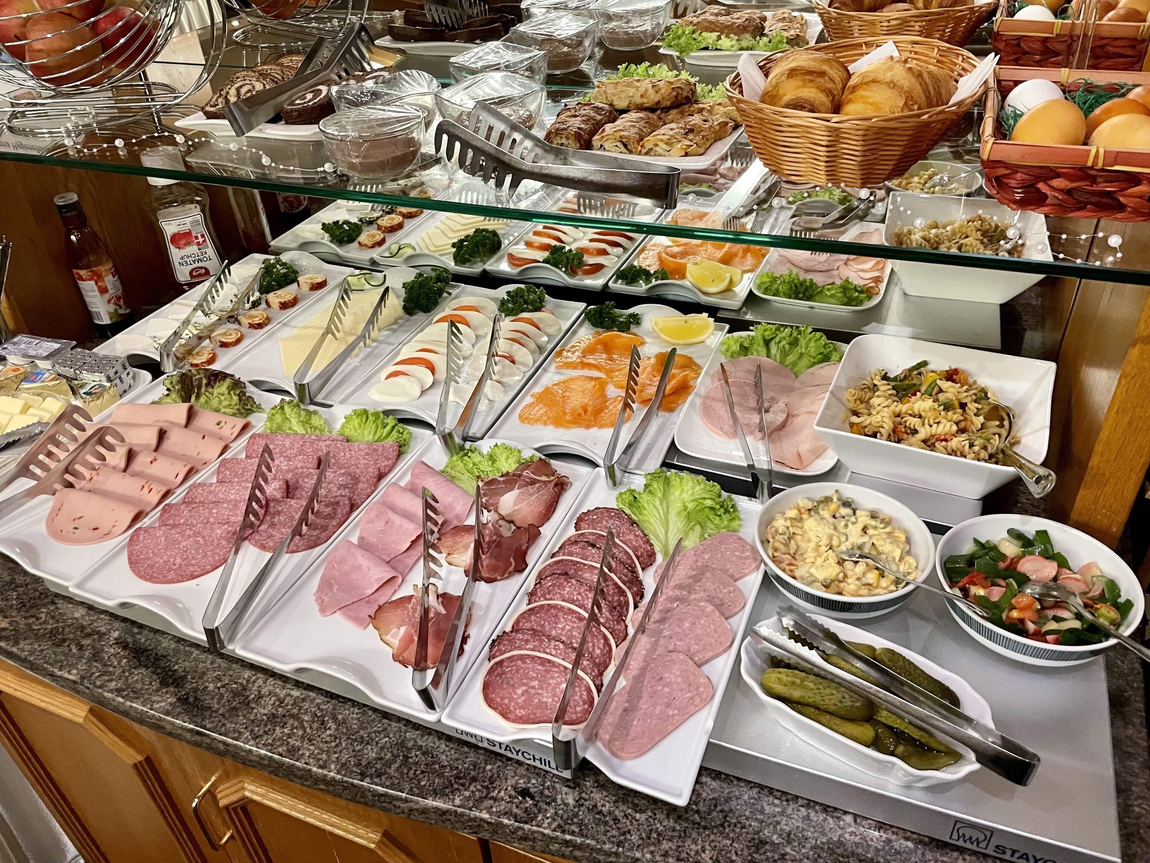 뷔페 아침 식사