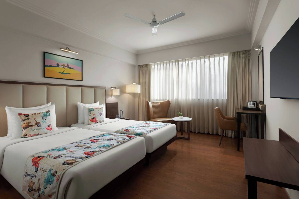 Room, 2 Twin Beds, Mountain View | WiFi (free), bed sheets