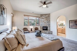 3 habitaciones, tabla de planchar con plancha y wifi gratis