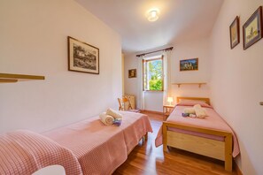 家庭公寓, 多間臥室 (Appartamento Miorelli 2) | 3 間臥室、免費無線上網、床單
