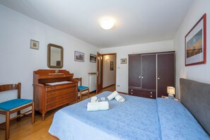 Family Apartment, Multiple Bedrooms (Appartamento Miorelli 1) | 3 bedrooms, free WiFi, bed sheets - Appartamento Miorelli (Nago-Torbole)