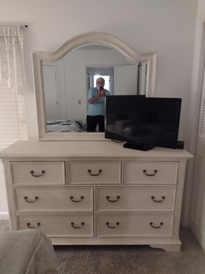 2 camere, ferro/asse da stiro, Wi-Fi gratuito, lenzuola