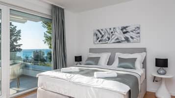 3 bedrooms, desk, free WiFi, bed sheets