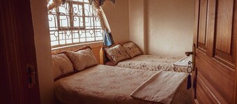 Yoeligen Guest House