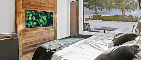 Schreibtisch, Bügeleisen/Bügelbrett, kostenloses WLAN, Bettwäsche