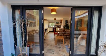 Fantastic Modern Home, Old Town Hastings