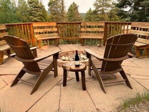 Terrace/patio - Pets | Hot Tub | Wildlife | Fire-Pit | WiFi | Shiloh Lodge (Angel Fire)