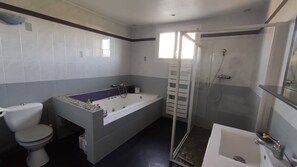 Een douche, een bubbelbad