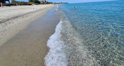 Mini-villa for 6 to 8 people