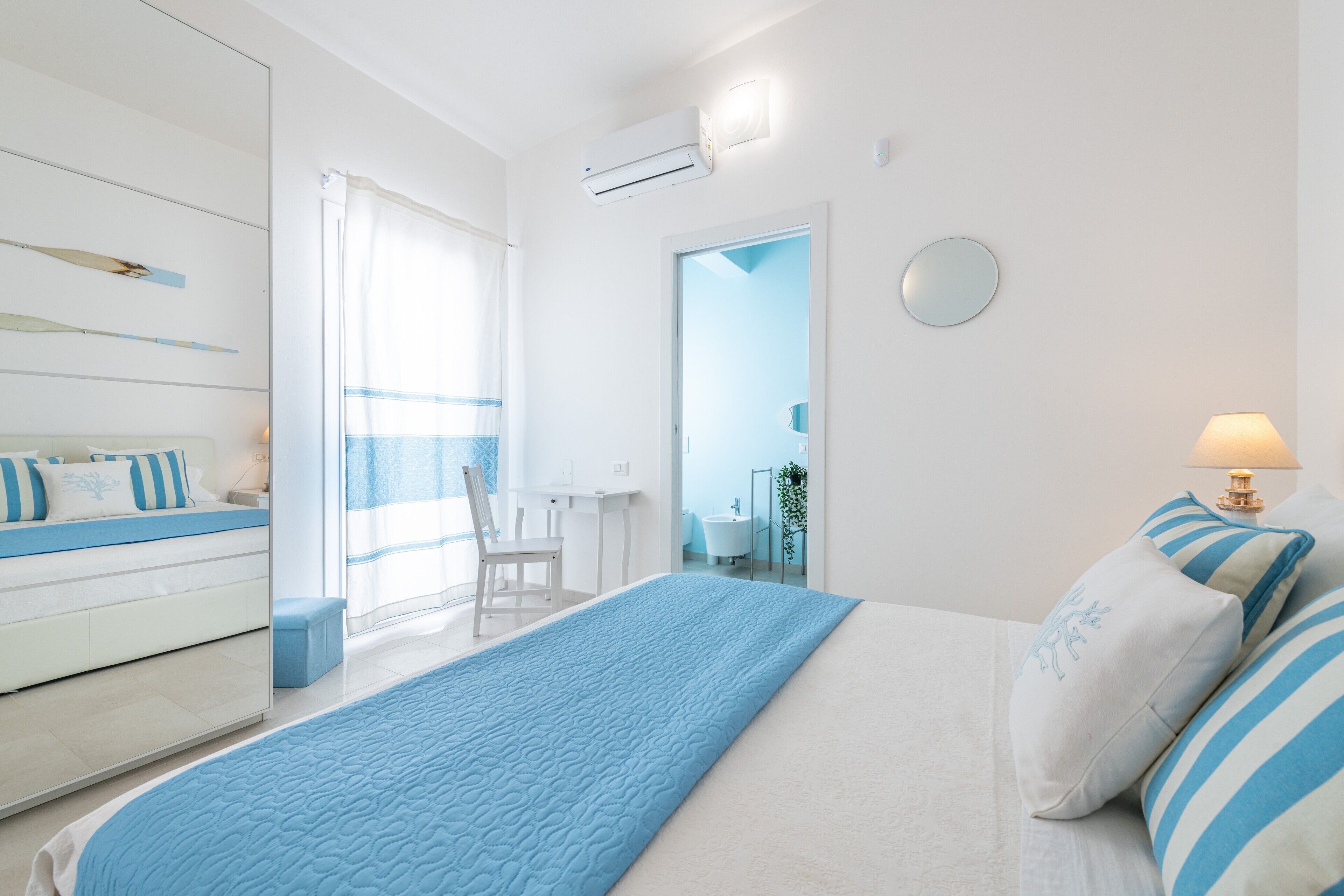 2 chambres, fer et planche à repasser, Wi-Fi gratuit, draps fournis