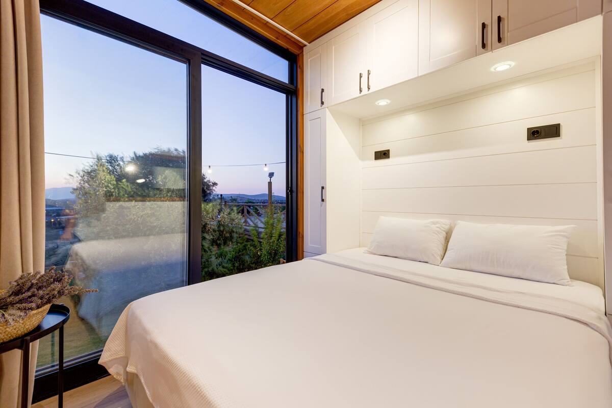 Wifi gratis y ropa de cama