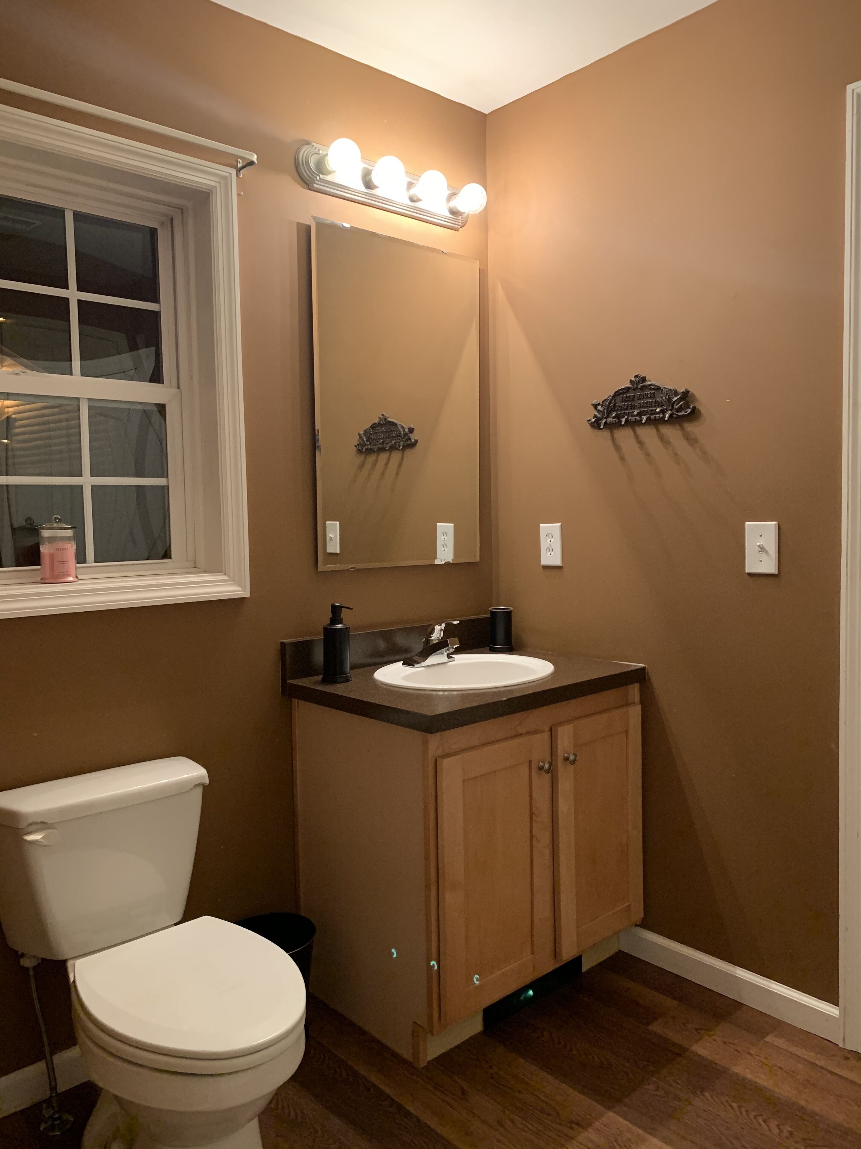 Warm Jaccuzzi, Hot Sauna, Elegant House in the Adirondack Best Nature Experience