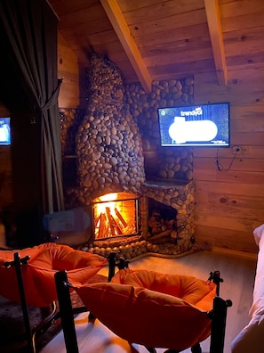 Royal-Doppelzimmer, Nichtraucher, Bergblick | Bettwäsche aus ägyptischer Baumwolle, hochwertige Bettwaren