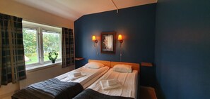 Décoration personnalisée, bureau, Wi-Fi gratuit, draps fournis