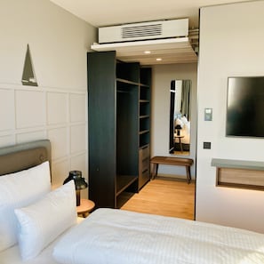 Habitación (Captain) | Armario