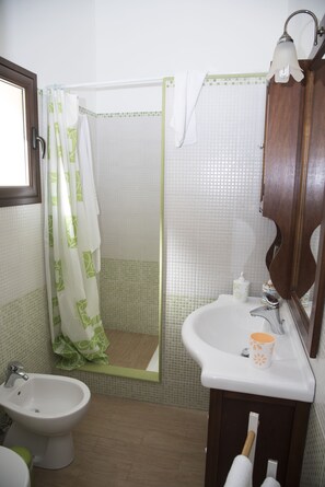 Bidet - Lantern of Bachi Room 2 (Sciacca)