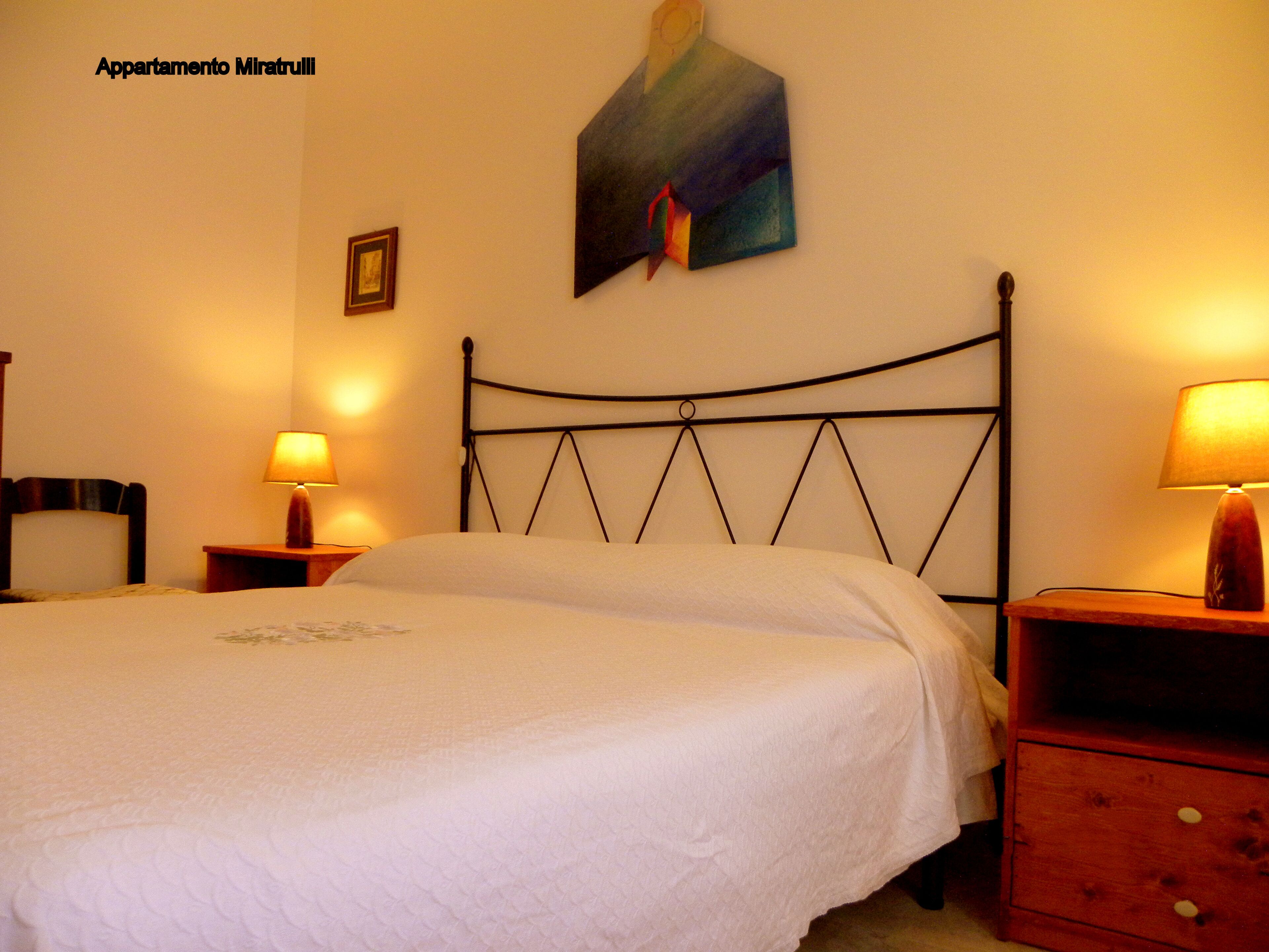 2 chambres, fer et planche à repasser, lit parapluie, Wi-Fi gratuit