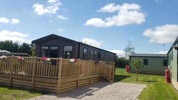 Cabin | Bahagian luar