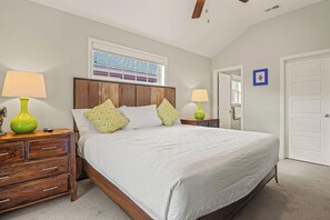 3 chambres, fer et planche à repasser, Wi-Fi gratuit, draps fournis