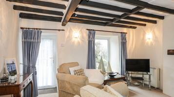 Cottage | Living room