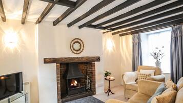 Cottage | Living room