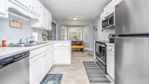 Private kitchen - The Cliffdale Cottage (Fayetteville)