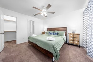 3 habitaciones y ropa de cama 