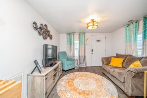 House, 1 Bedroom, Kitchen | Living room