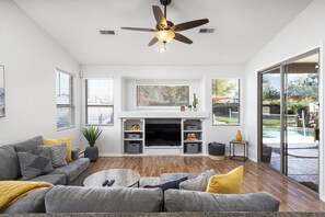 Smart TV - Backyard of Dreams w/ Heated Pool! (Gilbert)