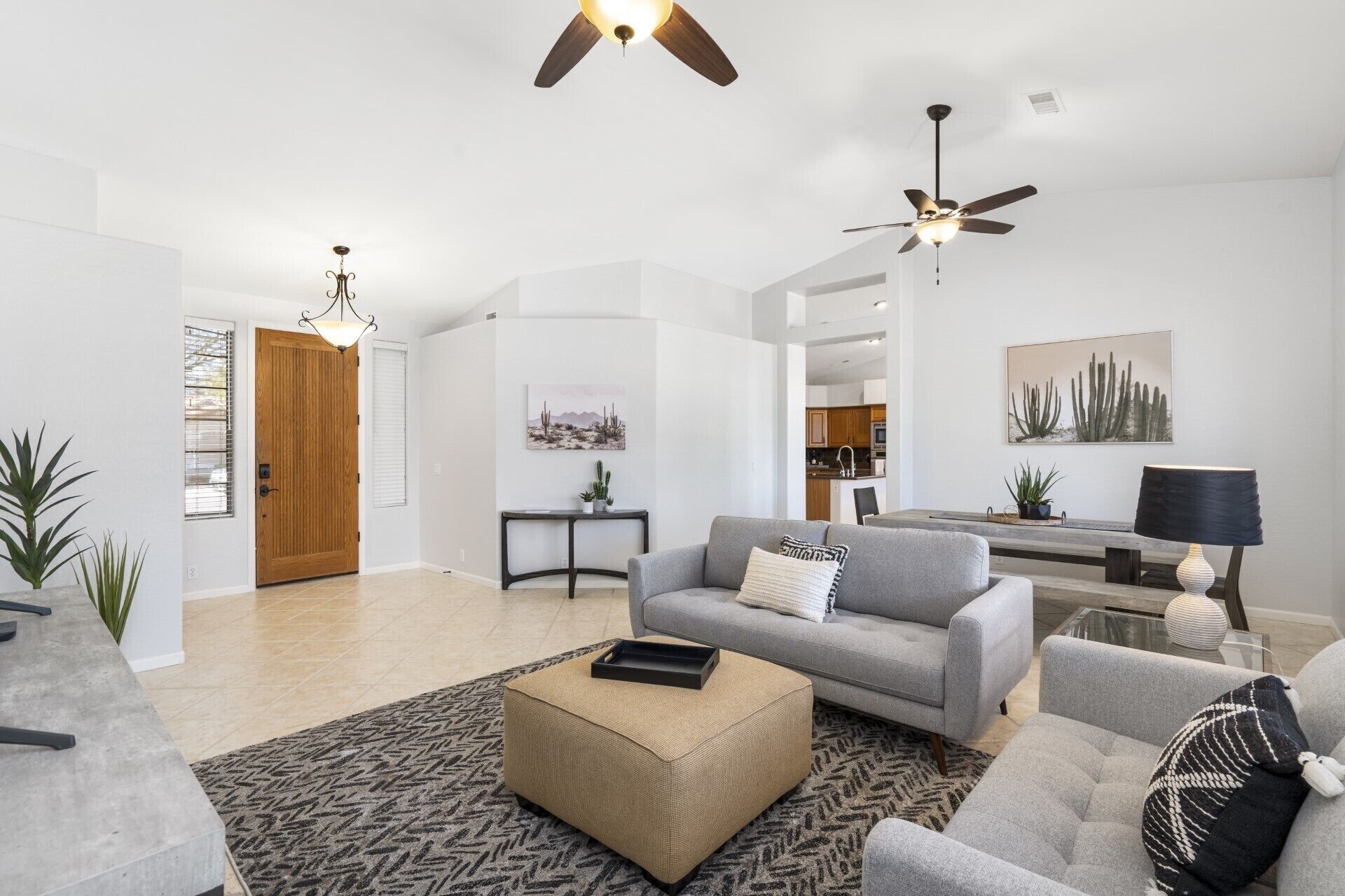 Newly furnished with sparkling pool