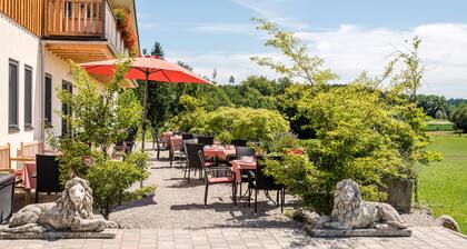 Fantastic "Wilder Kaiser" vacation apartment on the Fasanenhöhe horse farm