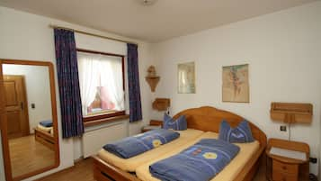 1 Schlafzimmer, Zimmersafe, Reisekinderbett, kostenloses WLAN