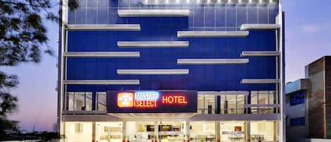 Front of property – evening/night