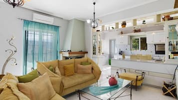 House | Living area | 30-inch TV with digital channels