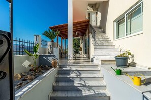 House | Exterior - Superior Apartment - Overlooking Chania-with Pool (Chania)