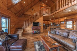 Smart TV, fireplace, DVD player