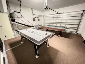 Spielezimmer