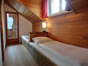 1 bedroom, iron/ironing board, travel crib, free WiFi